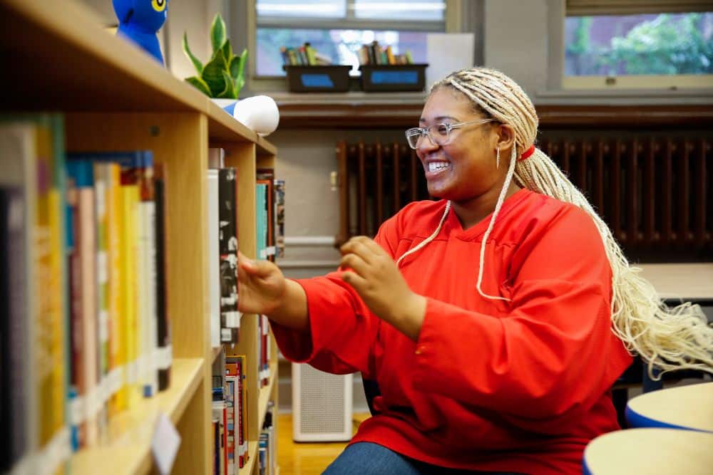 A female student in the library.