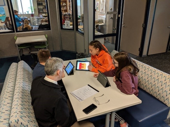 Eliot and Students at Boeckman